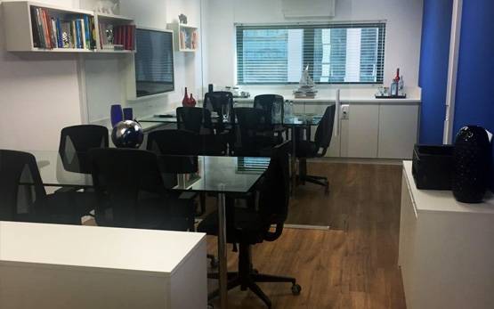 Business Consulting: Companies that apply efficient financial and tax planning are better prepared for unforeseen events. Business Consulting: Companies that apply efficient financial and tax planning are better prepared for unforeseen events.